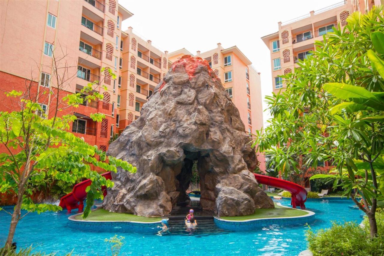 Seven Seas Resort Pattaya By Justin 乔木提恩海滩 外观 照片
