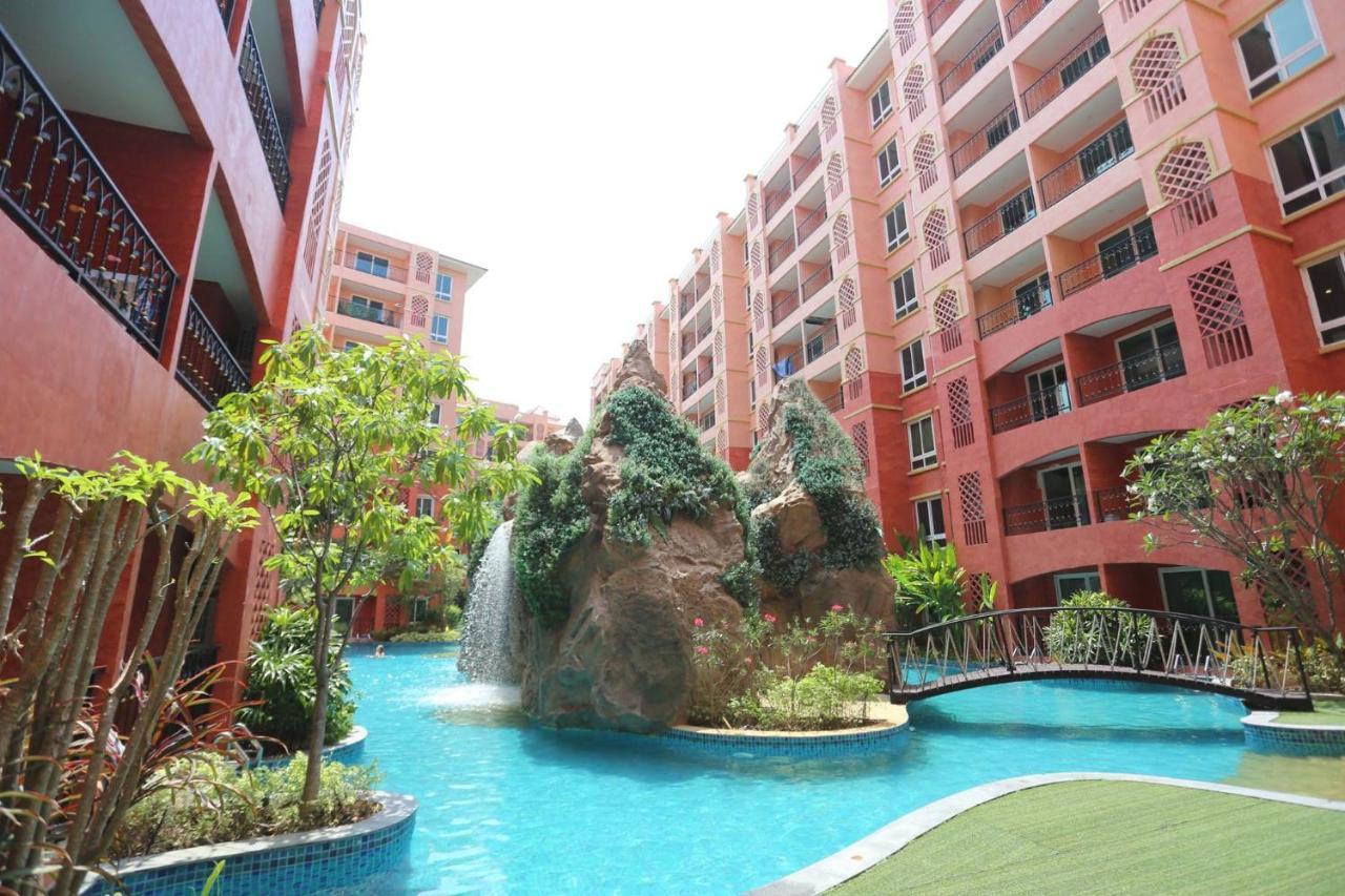 Seven Seas Resort Pattaya By Justin 乔木提恩海滩 外观 照片